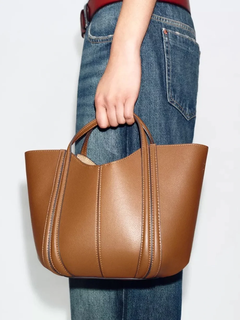The Zara City Mini Bag - Picture 1 of 10